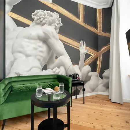 Aparthotel Schoeps By Renters