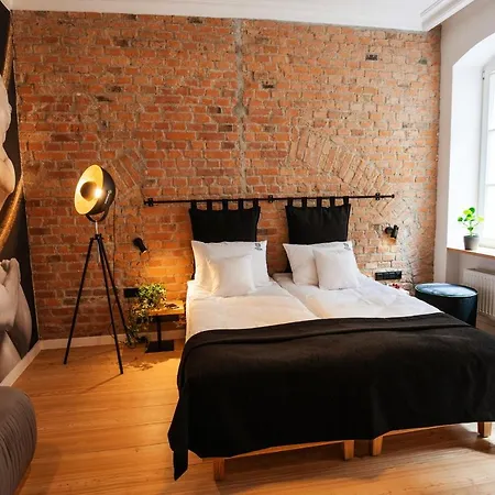 Schoeps By Renters Aparthotel Poznań