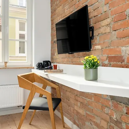 Schoeps By Renters 4* Познань