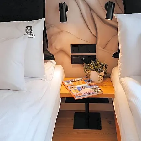 Schoeps By Renters 3* Poznan