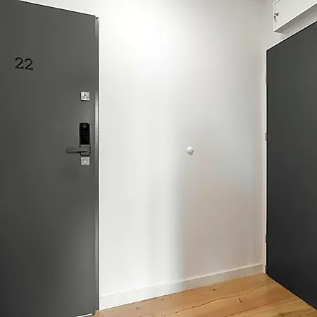 Schoeps By Renters