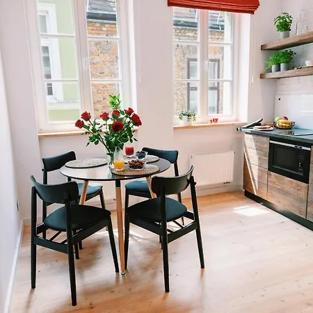 Schoeps By Renters Познань