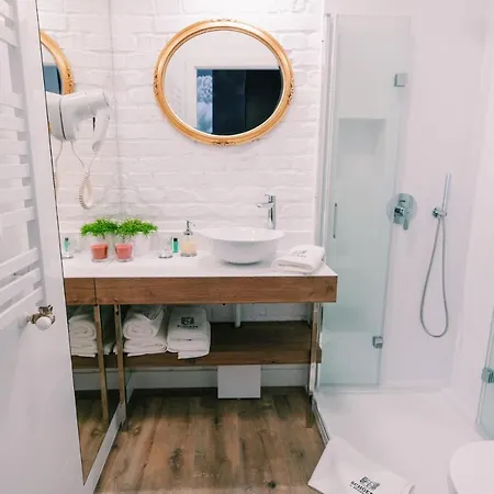 Schoeps Apartmanhotel 4*