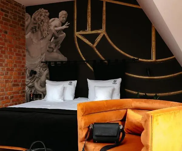 Schoeps By Renters 4*