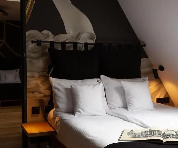 Aparthotel Schoeps By Renters 4*