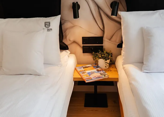 Schoeps By Renters Apartahotel Poznan